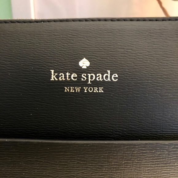 NWT, Kate Spade Tote - Picture 2 of 4